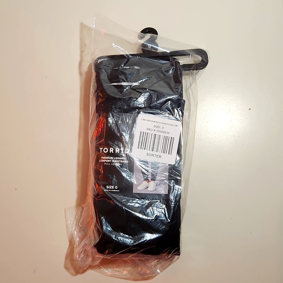 ❤️NWT VINTAGE TORRID PREMIUM BLACK SLASHED KNEE BLACK CHECKERED UNDERLAY LARGE - Picture 5 of 10